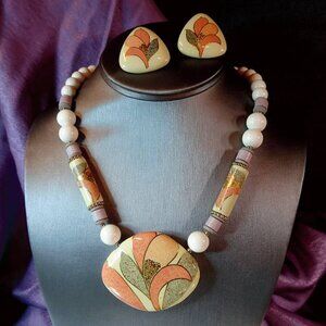 1970s Orchid Porcelain Necklace w Earrings Set